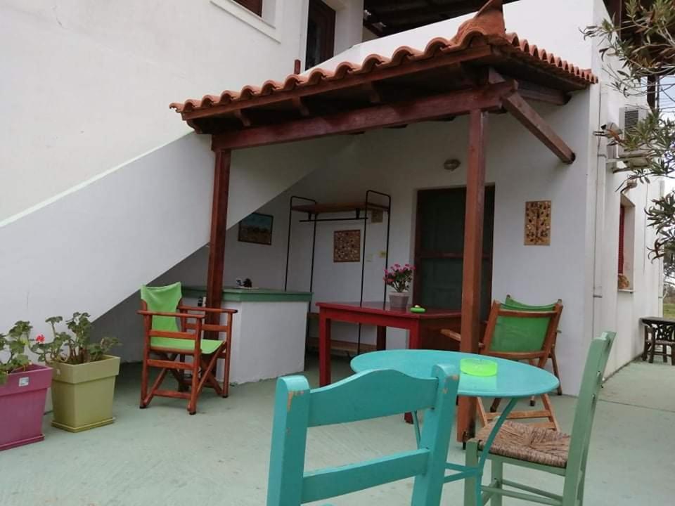Megris Country Houses Vinglafia Экстерьер фото