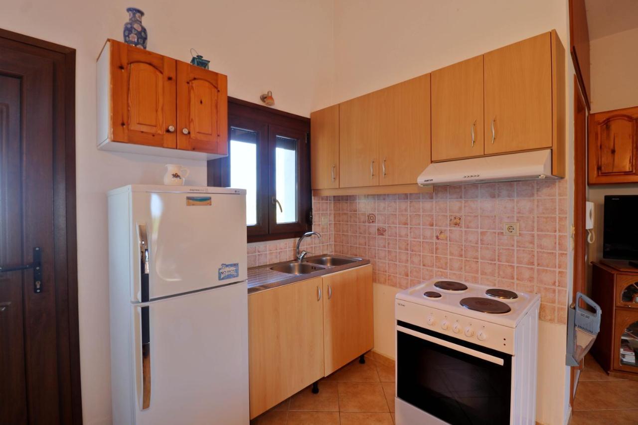 Megris Country Houses Vinglafia Экстерьер фото